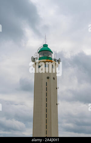 La-Poterie-de-Cap-d'Antifer, Seine-Maritime / France - 14 août 2019 : le Cap d'Antifer phare sur la côte de Normandie Banque D'Images