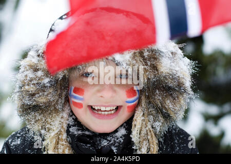 Fille de championnats du monde de ski nordique, Norvège Banque D'Images