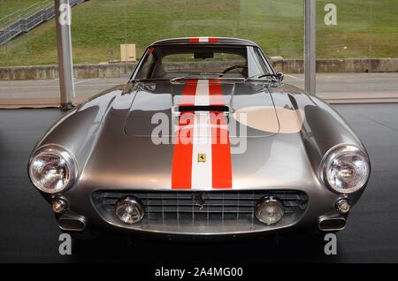 MUGELLO, IL, Octobre, 2017 : Vintage Ferrari 250 GT Berlinetta Passo Corto 1961 Paddock au Show d'Anniversaire Ferrari en 1947-2017 circuit du Mugello Banque D'Images