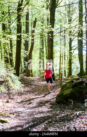 Woman jogging Banque D'Images