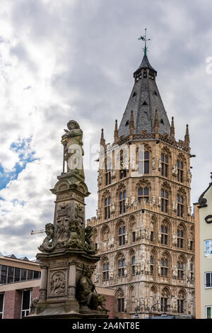 Ancien hôtel de ville historique de Cologne Banque D'Images