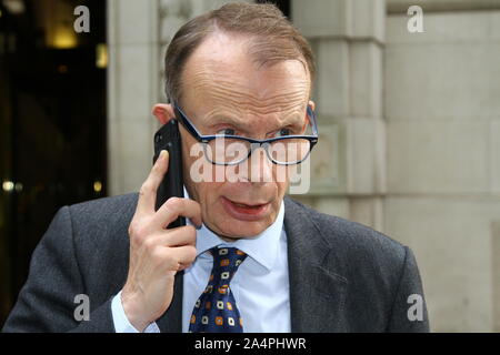 Andrew Marr peut-être le journaliste politique le plus connu photographié le 15 octobre 2019 à Westminster, Londres, Royaume-Uni. Émission de la BBC Andrew Marr le dimanche. BBC 1. Politique. La politique britannique. Artistes britanniques. Personnalités de la télévision. Journalistes britanniques. Page du portefeuille de Russell Moore. Banque D'Images