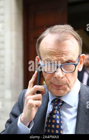 Andrew Marr photographié à Millbank, Westminster, London, UK, le 15 octobre 2019. Les journalistes britanniques. Banque D'Images