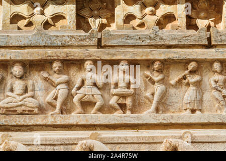 Détail de la sculpture décorative de Jagdish Temple à Udaipur. Le Rajasthan. L'Inde Banque D'Images