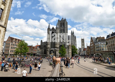 Gand, Belgique - 21 juin 2019 - église Saint Nicolas, l'un des plus importants monuments de Gand. Banque D'Images