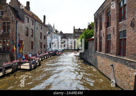 Bruges, Belgique - 22 juin 2019 : canaux de Bruges Banque D'Images