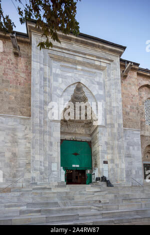 Portail d'entrée en marbre, grande mosquée de Bursa, Turquie Banque D'Images