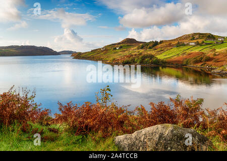 Autunm à Loch Inchard à Kinlochbervie dans les Highlands d'Ecosse Banque D'Images