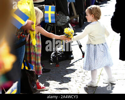 Linköping, Suède 20140517 La princesse Victoria, Prince Daniel et la princesse Estelle sont accueillis à l'Östergötland et le château de Linköping. La princesse Estelle est duchesse d'Östergötland et visite son paysage pour la première fois.Photo Jeppe Gustafsson Banque D'Images