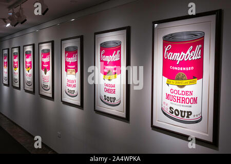 Andy Warhol Campbell's Soup Can Art at Christie's Maison de Ventes aux Enchères Inc., New York City, USA Banque D'Images