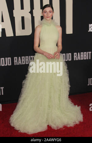 Thomasin McKenzie 10/15/2019 Le Los Angeles Premiere de "Jojo Lapin' tenue à l'American Legion Post 43 Hollywood à Los Angeles, CA. Photo par I. Hasegawa / HNW/ PictureLux Banque D'Images