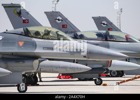 KONYA, TURQUIE - le 26 juin 2019 : les avions de chasse de l''aéroport de Konya en Anatolie au cours de l'exercice de l'Armée de l'air de l'Aigle Banque D'Images