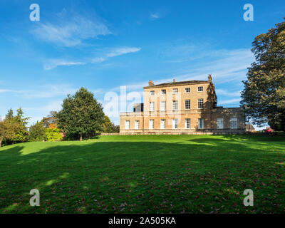 Au début de l'automne Maison de Knaresborough North Yorkshire Angleterre Knaresborough Banque D'Images