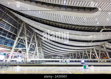 Beijing, Chine - 29 septembre 2019 : la gare ferroviaire du sud de Beijing en Chine. Banque D'Images