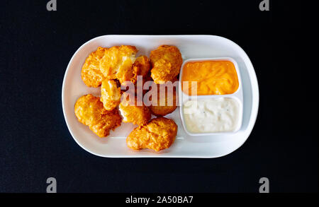 Nuggets de poulet (congelés - croquettes de poulet) Banque D'Images
