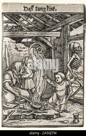 La danse de mort : l'enfant, ch. 1526. Danse de mort est la plus célèbre série de gravures sur bois conçu par Holbein. La quarante-et-un blocs ont été coupées par Hans L&# xfc;tzelburger dans les années immédiatement avant sa mort en 1526, bien que l'ensemble n'a été publié qu'à 1538. Danse de mort est issue d'un drame au milieu du 14ème siècle. À la suite des épidémies comme la peste noire, ces parties ont eu lieu dans un cimetière ou cimetière. Les acteurs, vêtus de costumes pâles peintes pour ressembler à des squelettes, la mort personnifiée et a convoqué un groupe de gens de toutes les classes sociales dans un dancelike p Banque D'Images