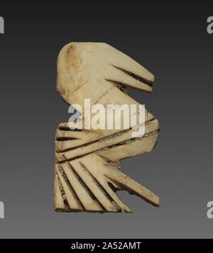 Incrustation décorative : oiseau stylisé pour une boîte, ch. 2000 BC. Banque D'Images
