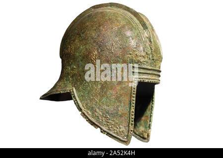 Malaga, Espagne - 2 mars, 2019 : Bronze casque d'Illyrian, type C, 6e siècle avant notre ère. Ifergan Collection Banque D'Images