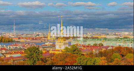 Vue aérienne de la ville de Saint-Pétersbourg, Russie Banque D'Images