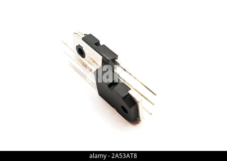 Transistor de puissance - paquet À-3P sur un fond blanc Banque D'Images