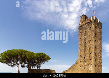 Torre del Cassero, une tour médiévale en Castiglion Fiorentino, Toscane, Italie Banque D'Images