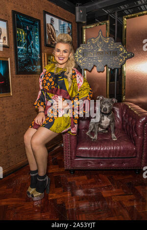 Vous pourrez assister à 'John Wick" Excommunicado Escape Room l'expérience surprenante & Bar VIP Événement dans la voûte au bar doté d''révolution : Tallia Storm Où : London, Royaume-Uni Quand : 16 Sep 2019 Credit : Phil Lewis/WENN.com Banque D'Images