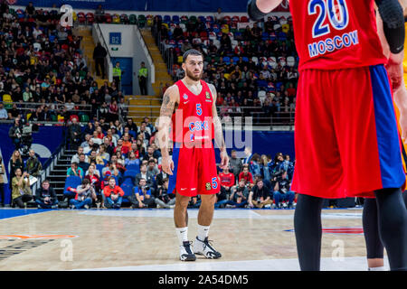 Moscou, Russie. 17 Oct, 2019. Mike James, # 5 de CSKA Moscou vu en action contre Khimki Moscow au cours de la Turkish Airlines Euroleague troisième ronde match de la saison 2019-2020.Score final : 99 - 86 CSKA Moscou Khimki Moscow. Credit : SOPA/Alamy Images Limited Live News Banque D'Images