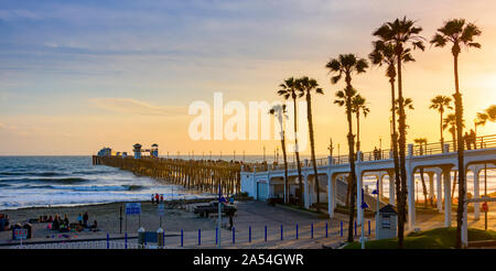 Oceanside Pier, le sud de la Californie, USA. Banque D'Images