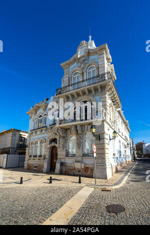 Le Palacete Belmarco à Faro est l'un des plus intéressants exemples d'architecture revivaliste, Algarve, Portugal Banque D'Images