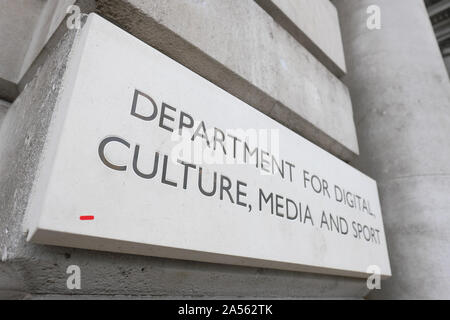 London UK office du Département de la culture numérique des médias et du Sport du gouvernement du DCMS bâtiment dans Whitehall Westminster en 2019 Banque D'Images