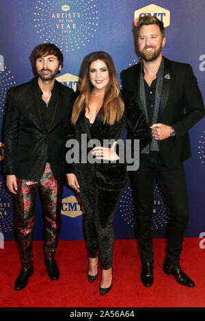 Nashville, USA. 16 Oct, 2019. Dave Haywood, Hilary Scott et Charles Kelley à la CMT Artistes de l'année 2019 Cérémonie de remise des prix de la Schermerhorn Symphony Center. Nashville, 16.10.2019 | Conditions de crédit dans le monde entier : dpa/Alamy Live News Banque D'Images