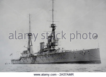 Le HMS Inflexible était un WW1 classe Invincible cuirassé de la Marine royale britannique, le navire a été lancé en 1907 et aboli en 1922 au début des années 1900 photographie vintage Banque D'Images