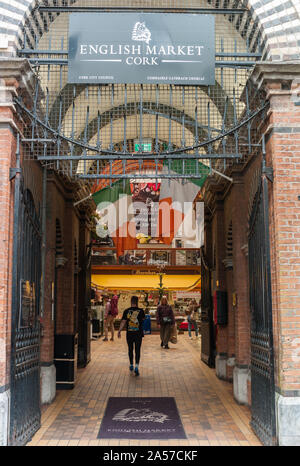 La ville de Cork, Irlande - 78e Juin, 2019 : Avis d'entrée du marché anglais dans le centre-ville de Cork.Le marché ouvert depuis 1788 est une marke local Banque D'Images