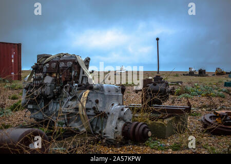 Vieux junk sur pointe dormeur sur la côte du Kent, Angleterre Banque D'Images