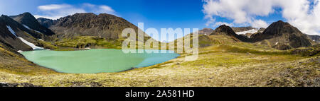 Paysage avec lac et montagnes, Crystal Crow la Forêt Nationale de Chugach, Pass, Alaska, USA Banque D'Images