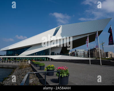 Architecture futuriste de EYE Film Institute, Overhoeks, Amsterdam, Hollande du Nord, Pays-Bas Banque D'Images