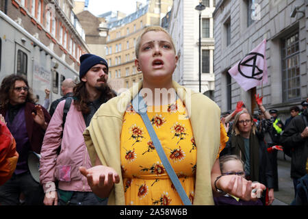 Main rouge - Rébellion Rébellion Extinction dernier jour de l'action dans le centre de Londres 19/10/2019 Banque D'Images