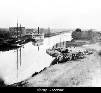 L'histoire de la Californie - Le canal, de Saint Charles Hotel, Stockton, Comté de San Joaquin ca. 1866 Banque D'Images