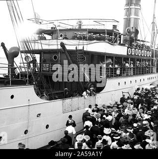 Le steamship Arcturus, South Harbour, Helsinki ca. 1900 Banque D'Images