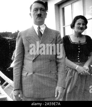 Eva Braun Collection (album 29) - photo de Candide Adolf Hitler ca. fin des années 1930 ou au début des années 1940 Banque D'Images