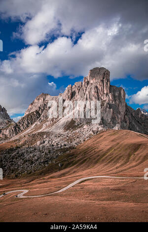 Pic de Averau Dolomites près de Passo Giau, vue aérienne Banque D'Images