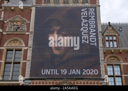 Panneau d'exposition Rembrandt & Velazquez au Rijksmuseum Amsterdam The Netherlands 2019 Banque D'Images