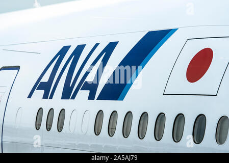 TOKYO - Mai 02 : All Nippon ou de l'air avion ANA court à Tokyo Narita Airport sur Mai 02. 2018 au Japon Banque D'Images