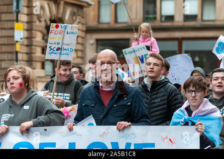 Glasgow, Ecosse, Royaume-Uni. 19 octobre, 2019. Vice-premier ministre de l'Écosse John Swinney assiste à la MSP qui s'en soucie ? L'Écosse Rally. Credit : Skully/Alamy Live News Banque D'Images
