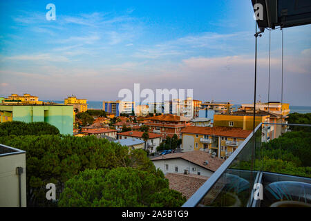 Aussicht über Bibione (Italie) / Panorama / Städteausblick Städtetrip Banque D'Images