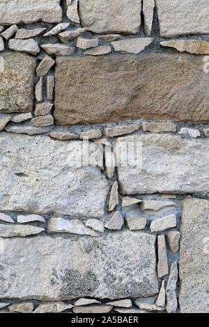 Ancien mur photographié à Chypre. Un gros plan du mur de tuile brun clair. Unique, très vieux et patiné traditionnel mur. Belle texture. Banque D'Images