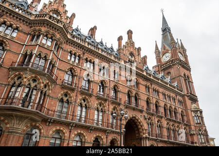La gare St Pancras, London, UK Banque D'Images