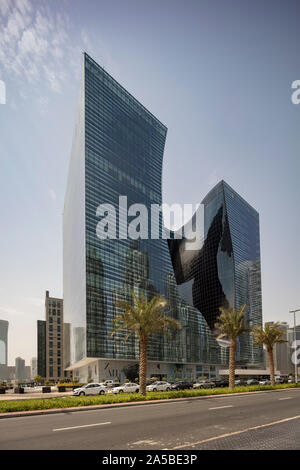 Utilisation mixte Opus hotel, bureaux et résidences, par Zaha Hadid, Dubaï, Émirats Arabes Unis Banque D'Images