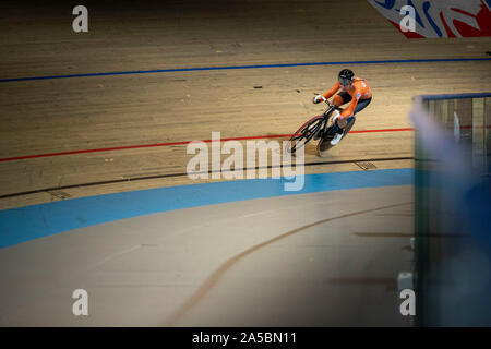 Apeldoorn, Pays-Bas. 19 Oct, 2019. APELDOORN, 19-10-2019, allsports Omnisport, Apeldoorn, Amy Pieters le duriung le cyclisme sur piste Championnats Européens, Ek Baanwielrennen. Credit : Pro Shots/Alamy Live News Banque D'Images