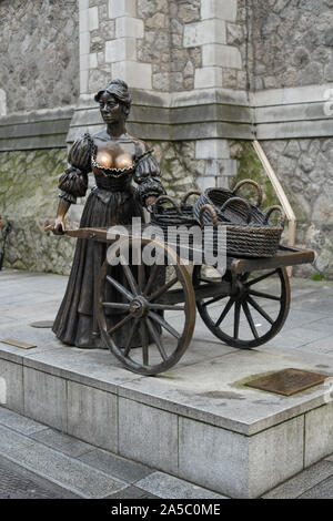 Statue de Molly Malone, la ville de Dublin, Irlande. Banque D'Images